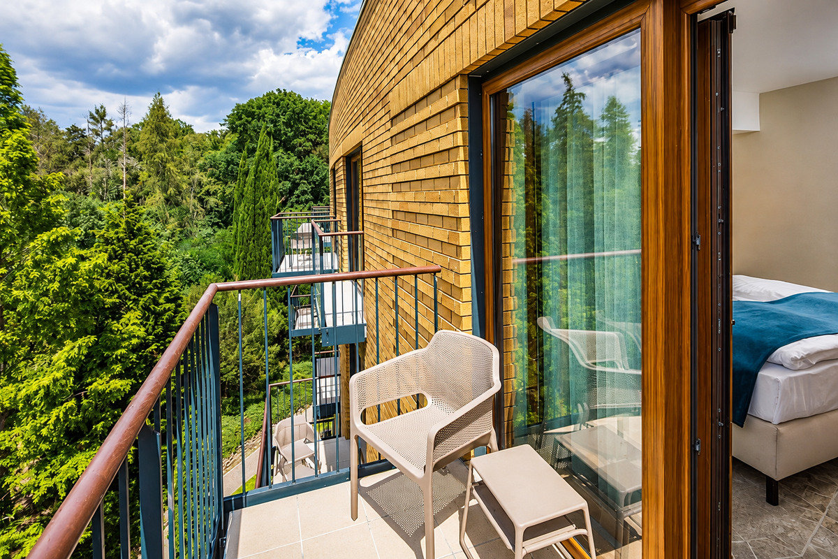 Standard with forest view