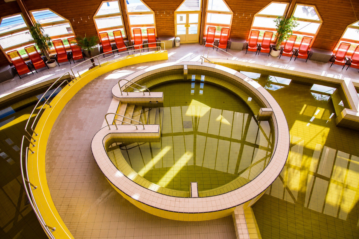 Weekend stay at the Tiszaújváros spa