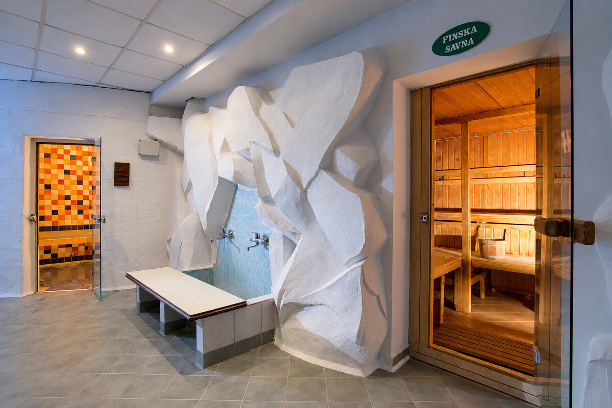 Indoor Sauna World 