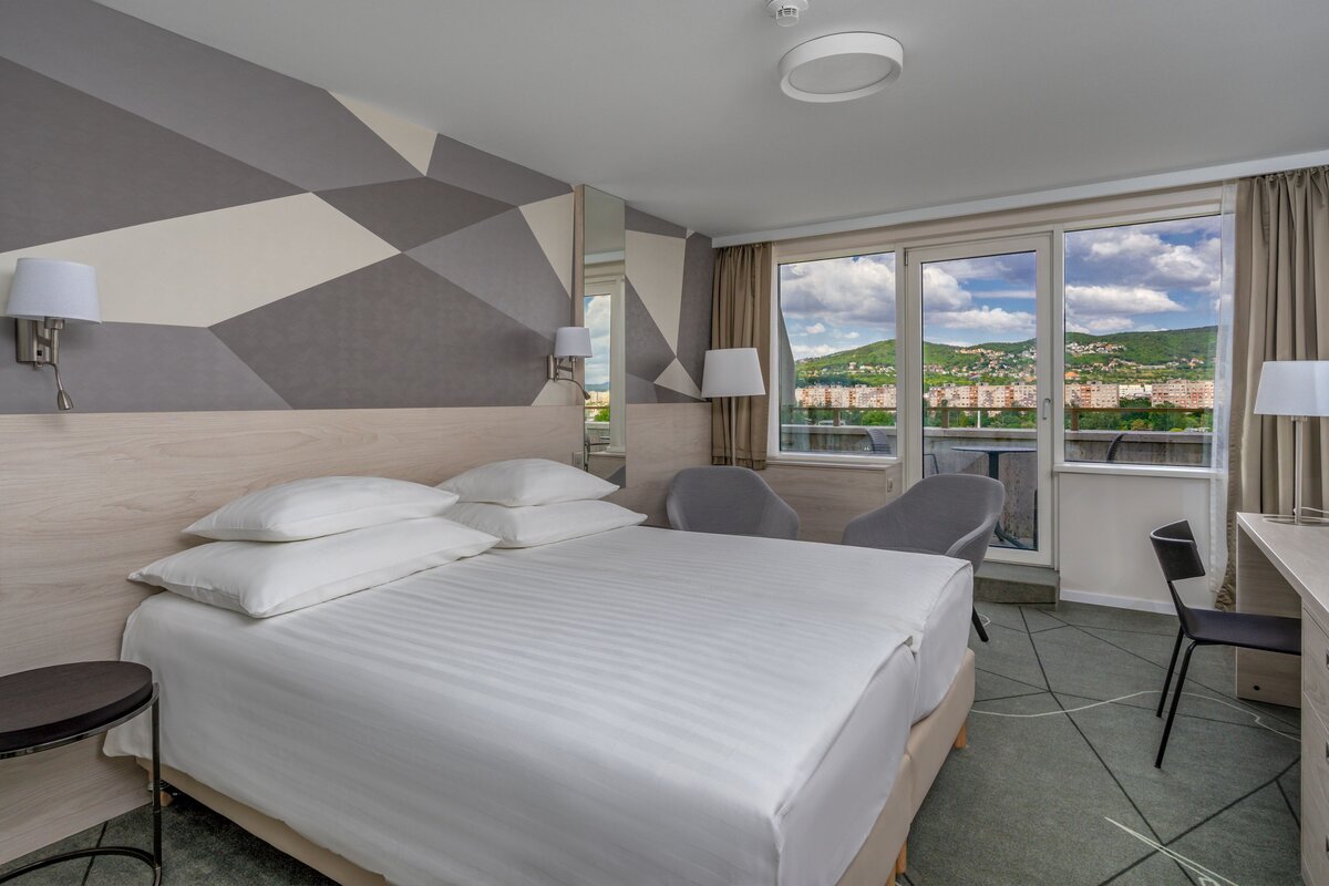 Premium Plus Room