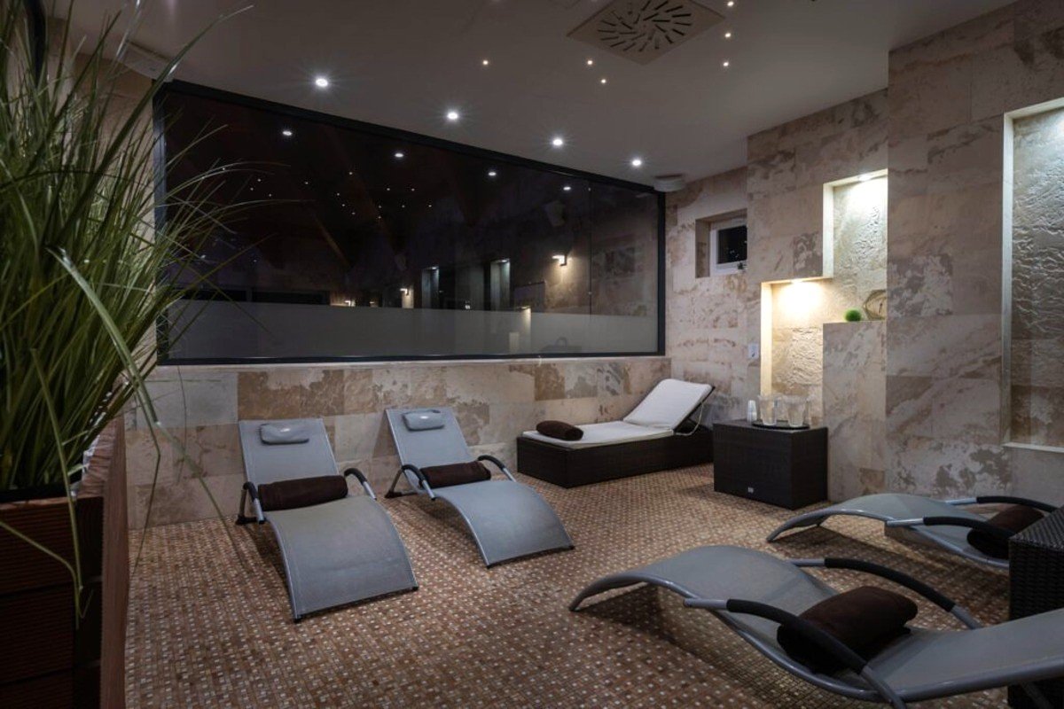 Village stay 2+1 night free
