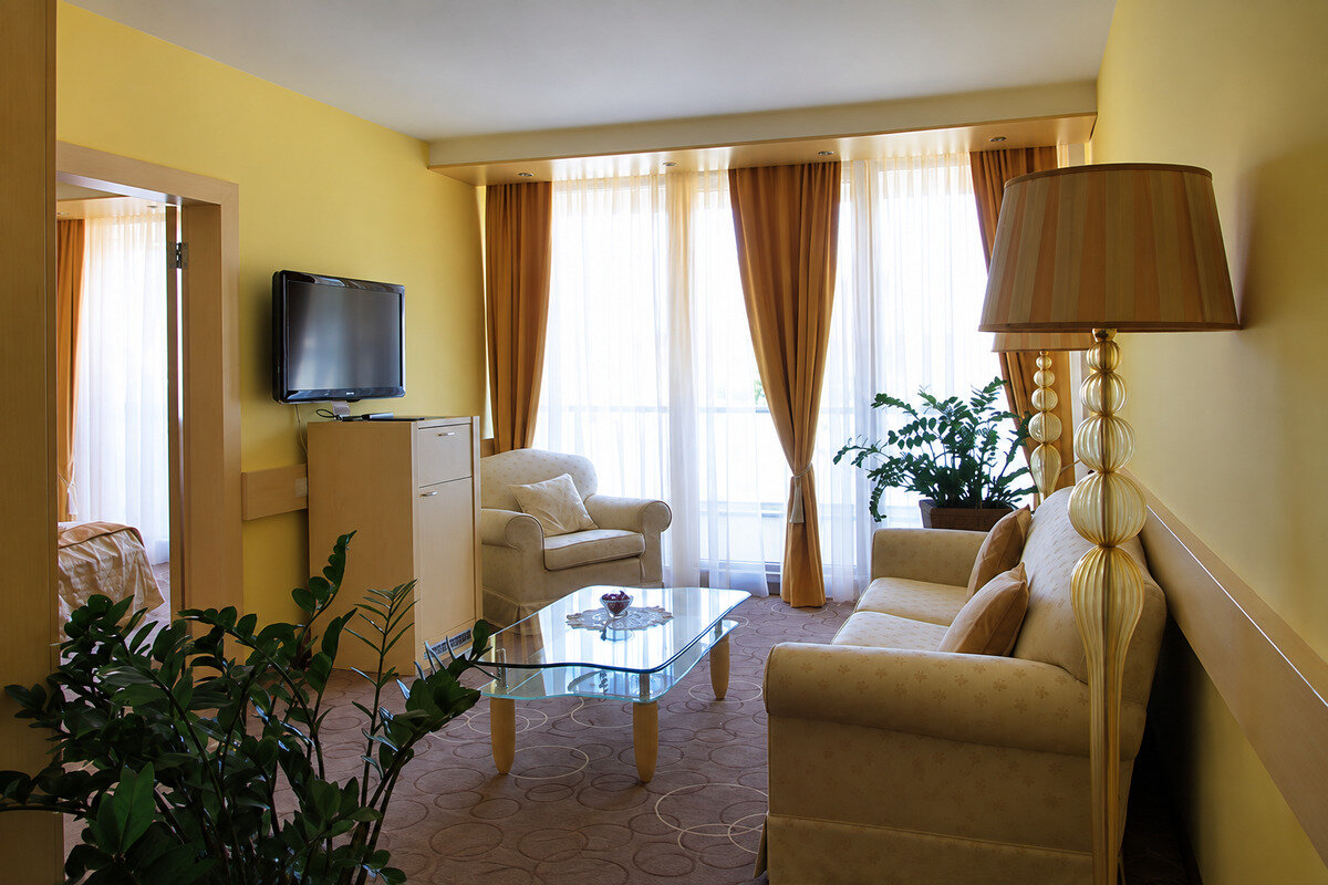 Superior suite