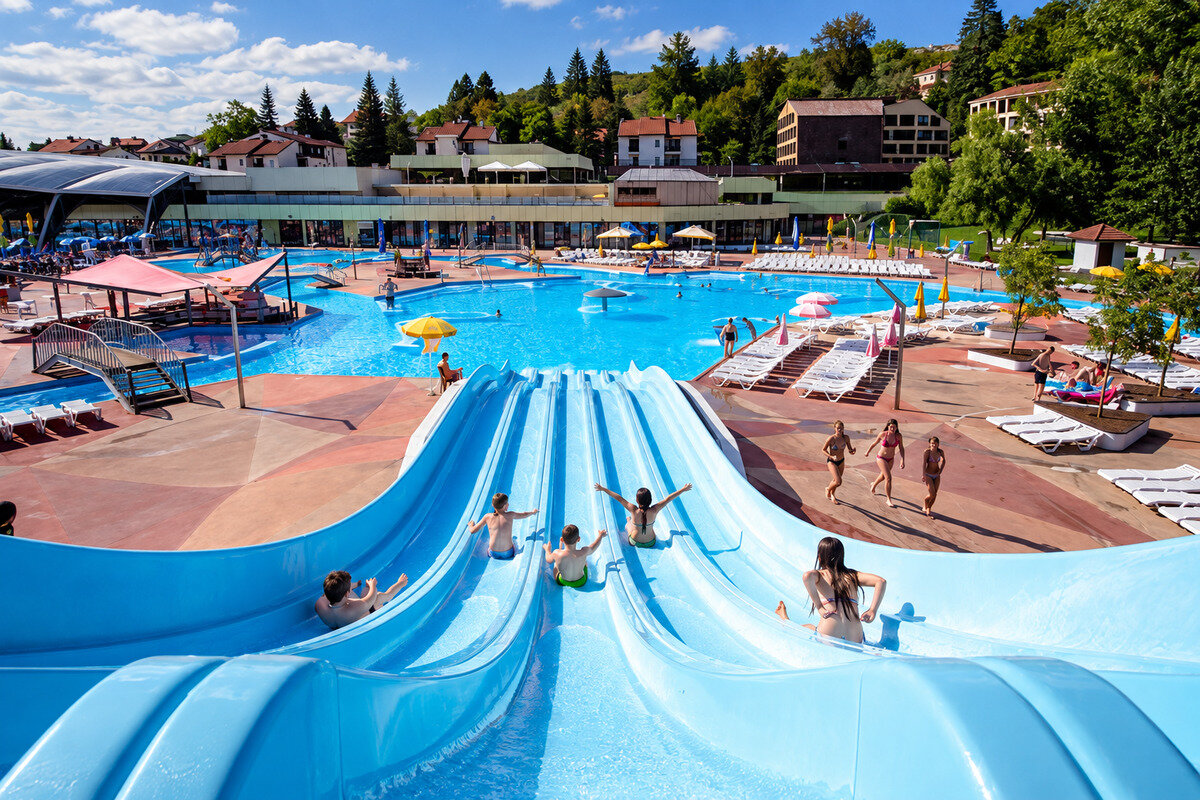 Experience vacation in Aquapark 