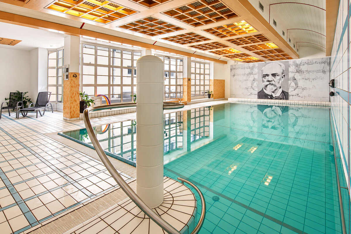 pool